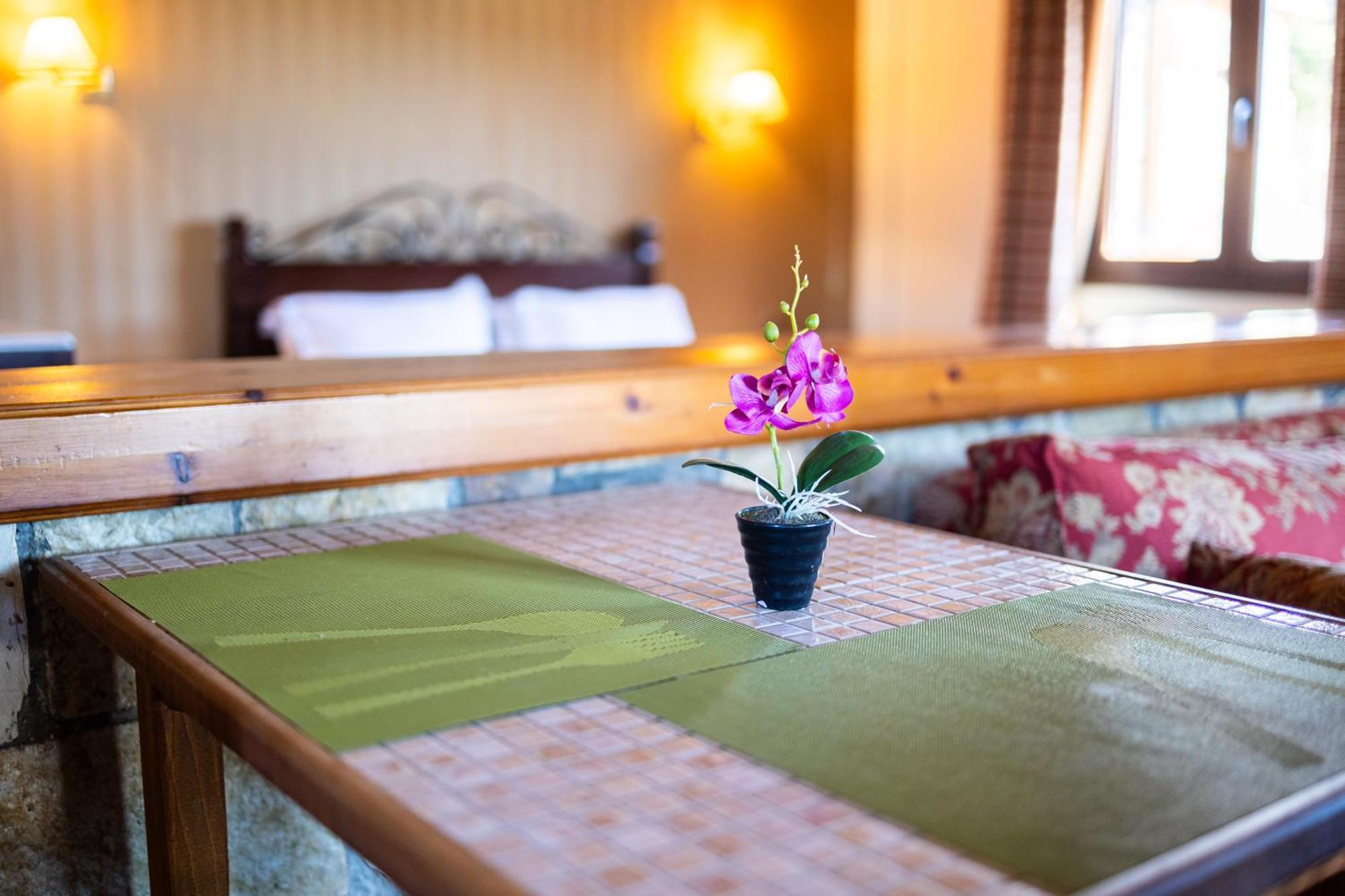 Pleiades Studios All Season Gems - Korinthos Stone Retreats Kalianoi Extérieur photo